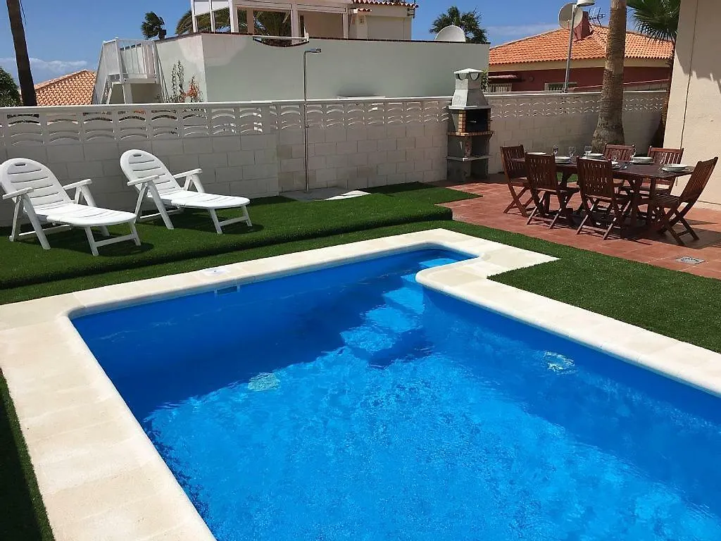 Villa CHALET 84 con PISCINA PRIVADA Callao Salvaje